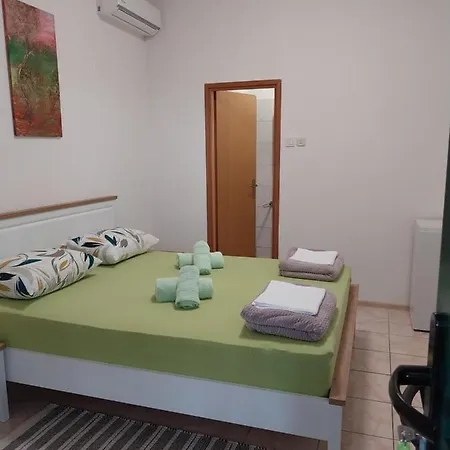 Sobe Kraft 2 Zivogosce